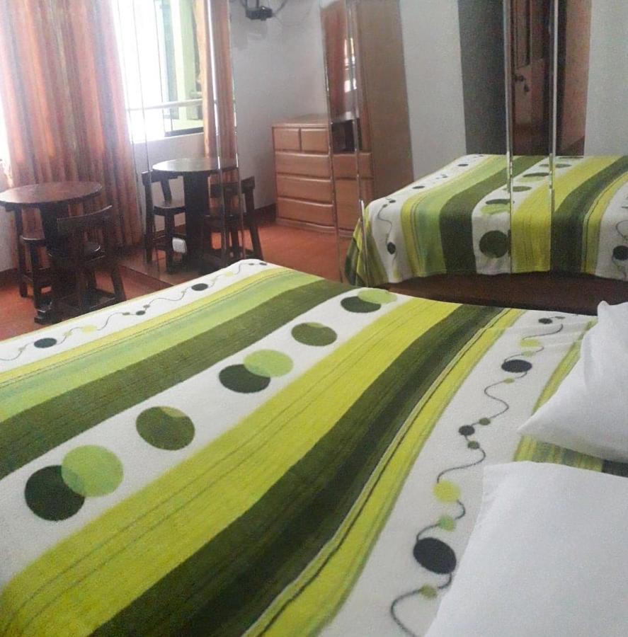 Hostal Suenos Лима Екстериор снимка