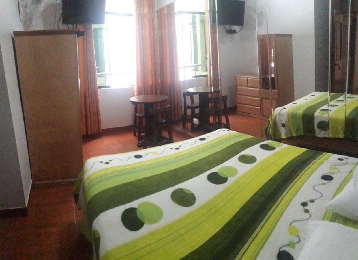 Hostal Suenos Лима Екстериор снимка