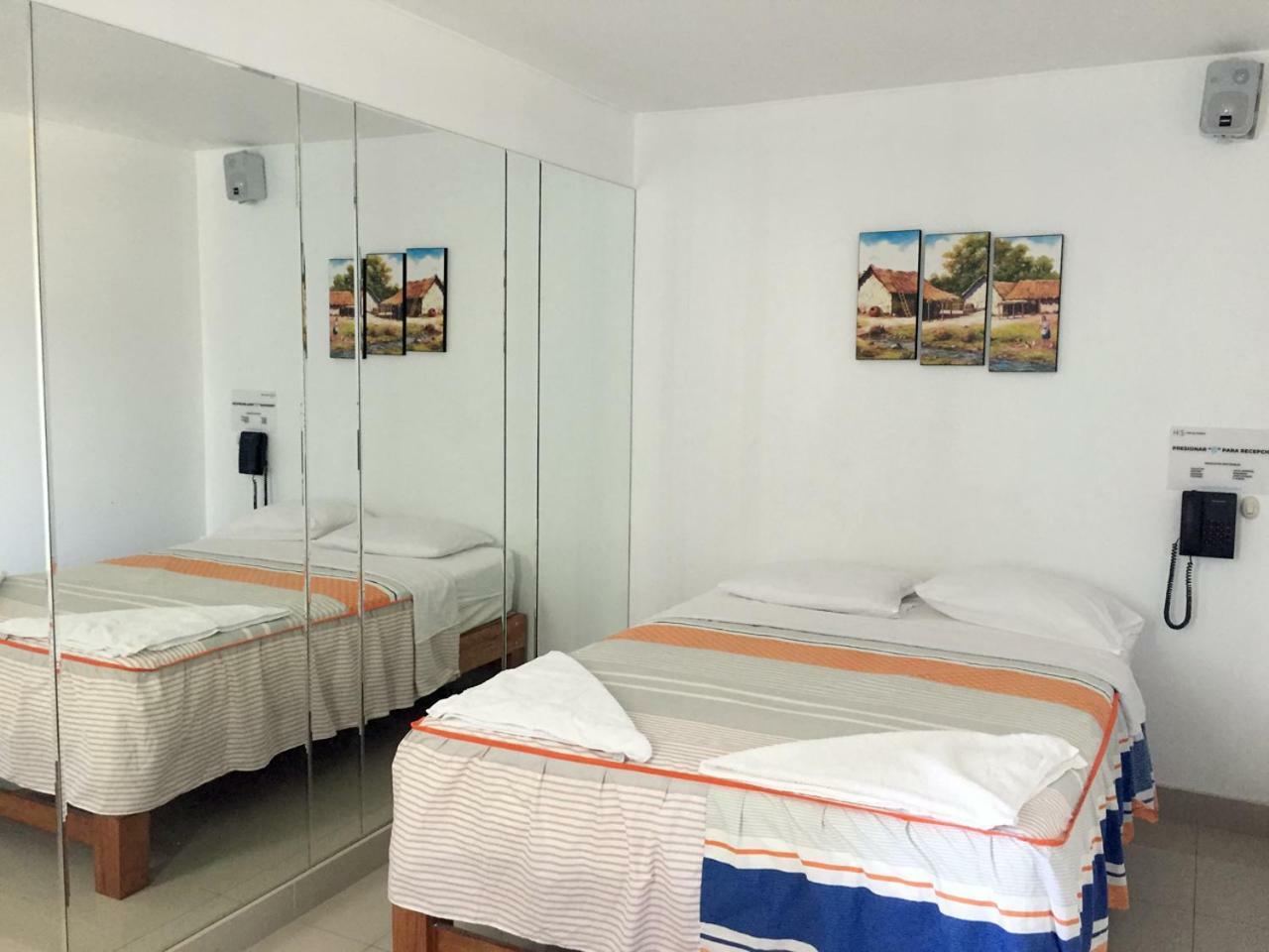 Hostal Suenos Лима Екстериор снимка